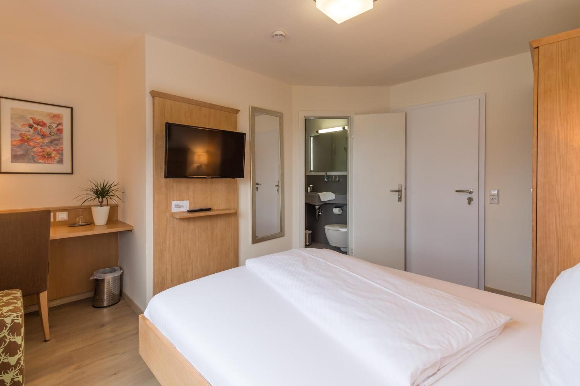 Gaestehaus Burgblick Bisingen Habitación foto