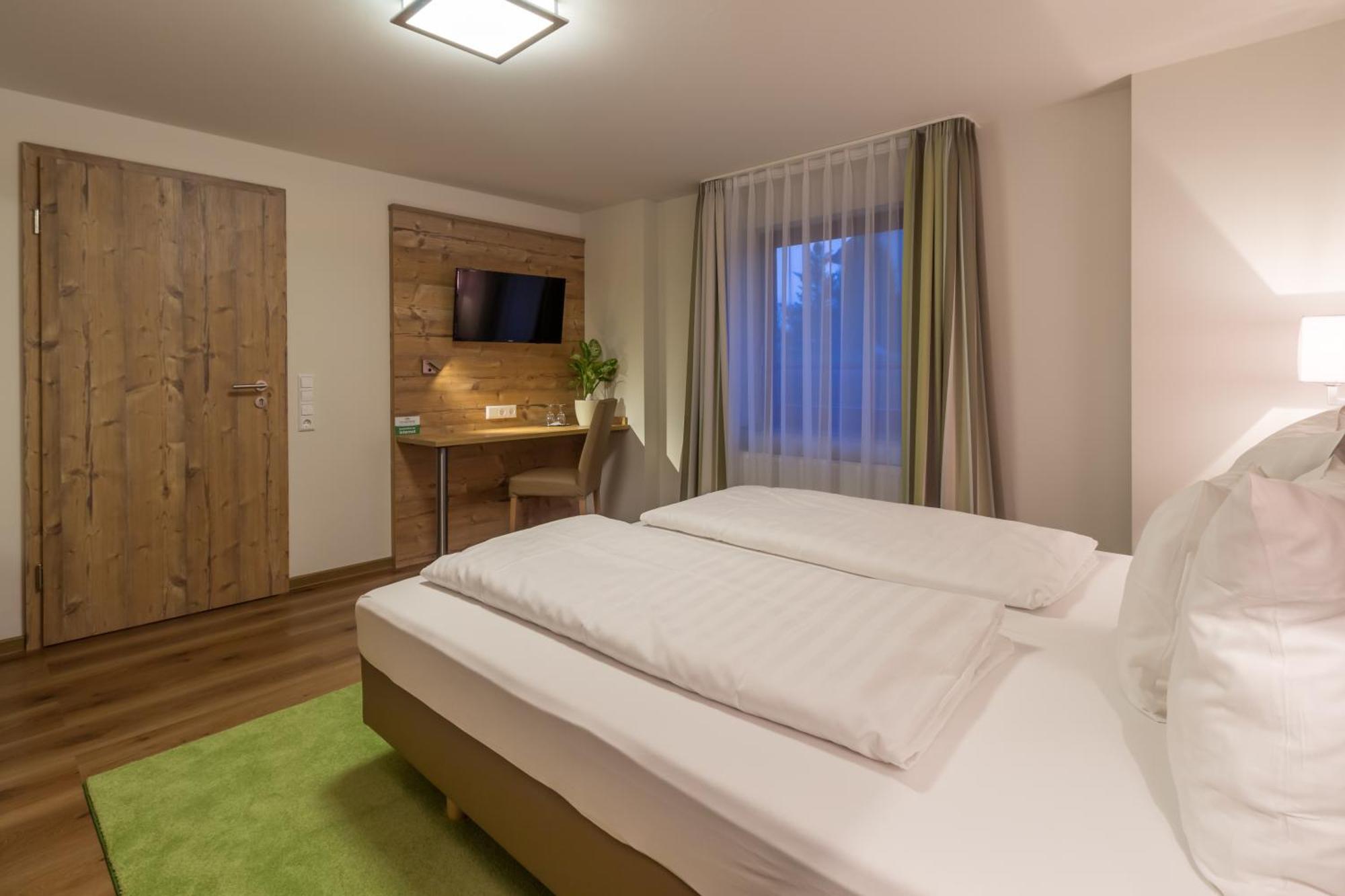 Gaestehaus Burgblick Bisingen Habitación foto