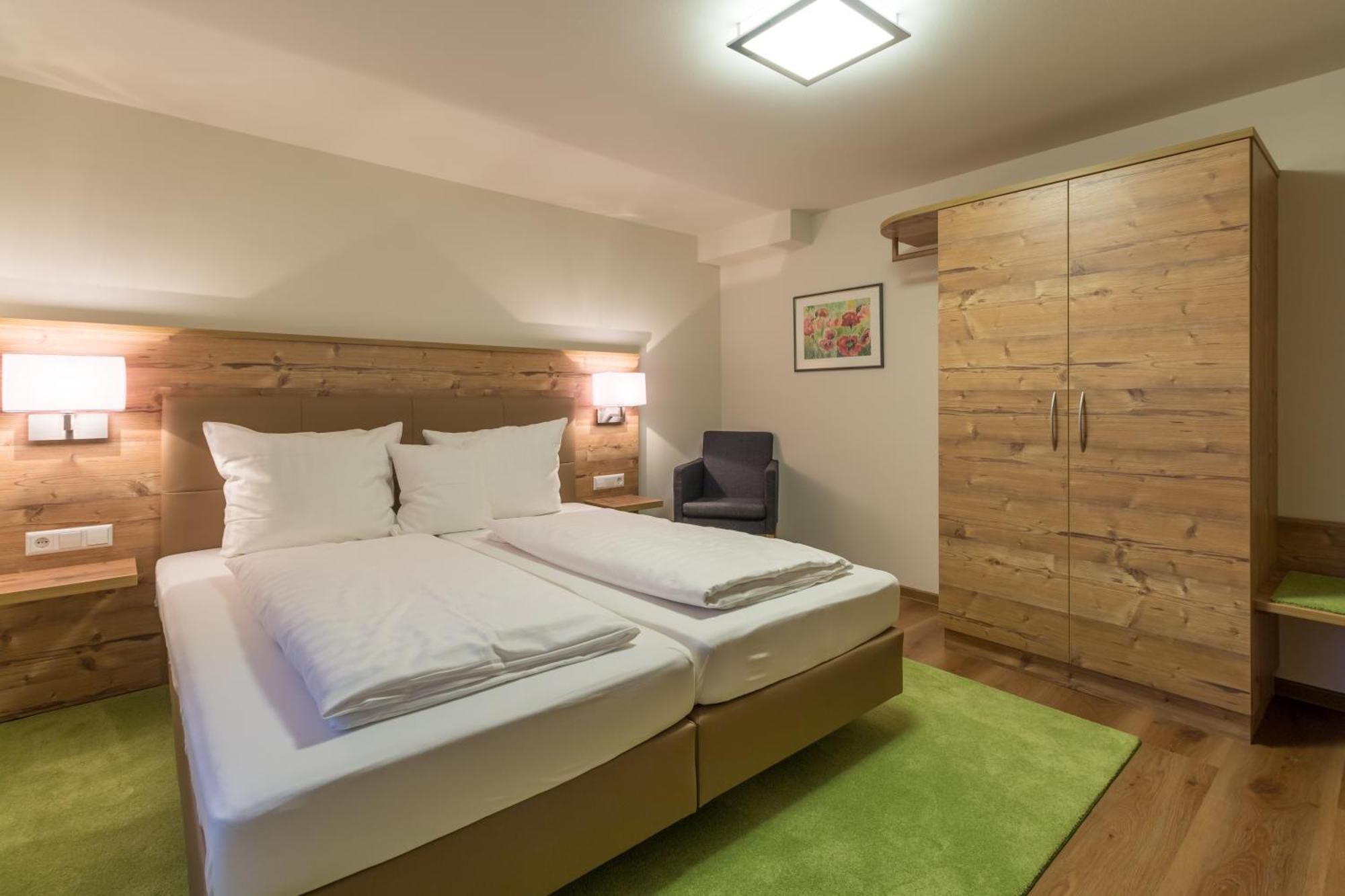 Gaestehaus Burgblick Bisingen Habitación foto